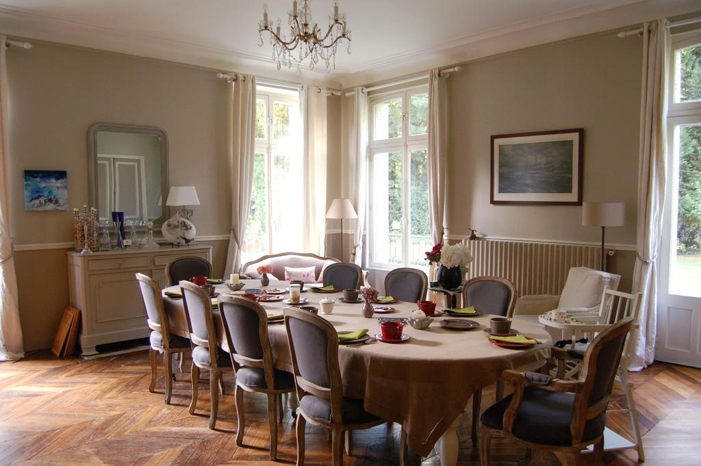 Le Manoir Du Menillet Bed and Breakfast Bornel Eksteriør billede